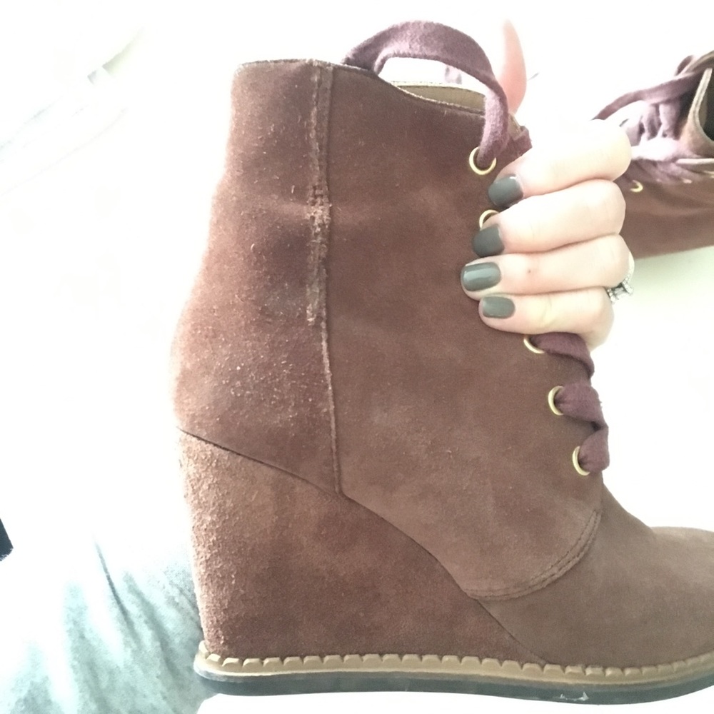 Kate Spade Lace Up Booties Wedge Heel - 6M - Picture 6 of 6